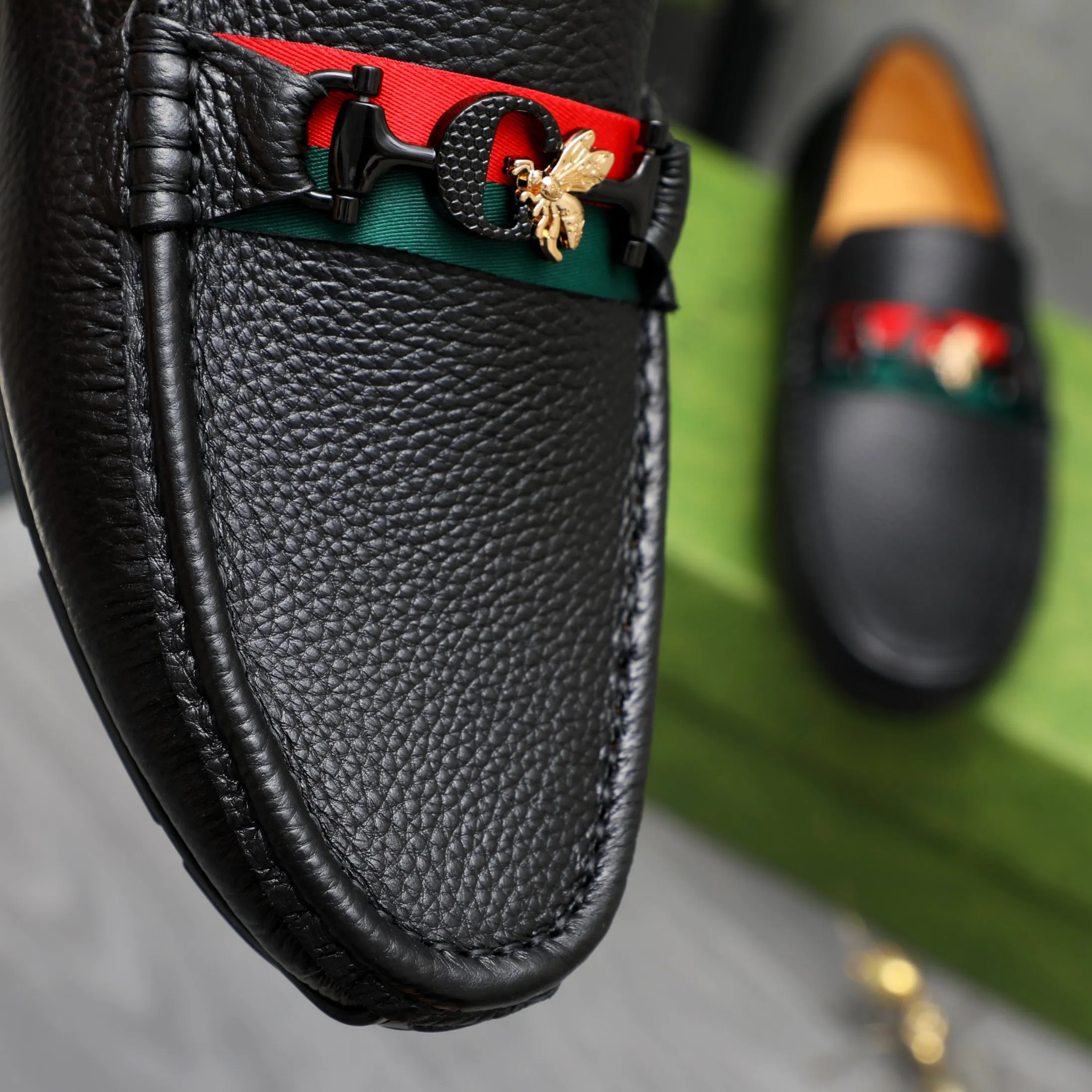 Men's shoes 💰360 Product trademark: GUCCI "Gucci" casual slip-on men's shoes Regular size: 38-45 Product materials: Selected pebbled cowhide upper, pigskin lining, rubber outsole